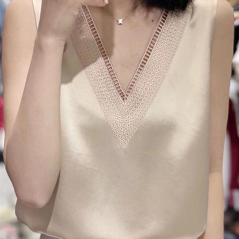 冰丝吊带背心女士2025夏季新款宽松大码西装内搭缎面拼接V领上衣