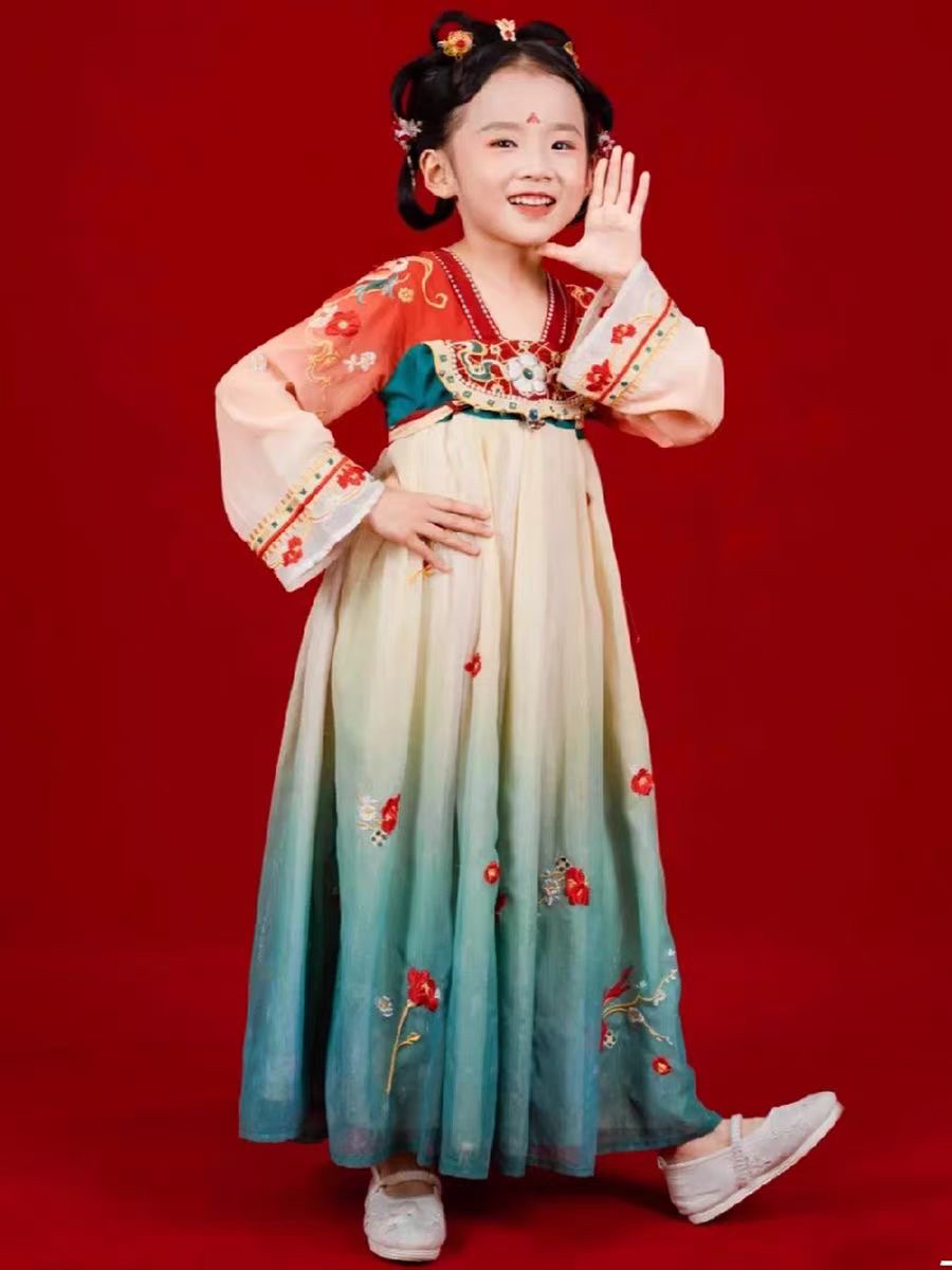 儿童汉服演出服中国民族舞表演服