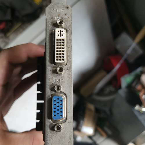 影驰GF210 TC 512MB  D3 拆机正常点亮