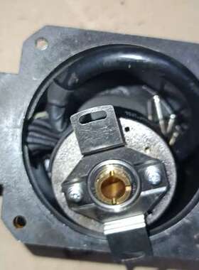 内密控编码器48T-25-5MD 98-015-00有多个，