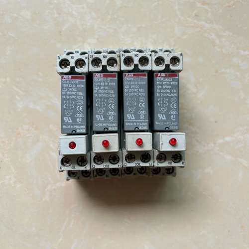 CR-P024DC2 底座CR- PSS ABB套装继电器