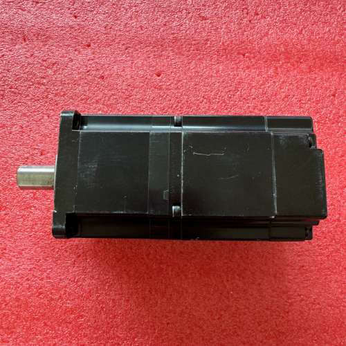 安川电机SGMJV-02ADA6C.200W,成色如图所示,