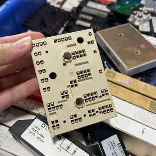 SKIIP35ACC12F4V1 拆机旧的，成色如图，价格私