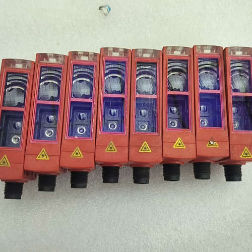 劳易测HT46CL2/6G-M12背景抑制传感器,原装拆机成