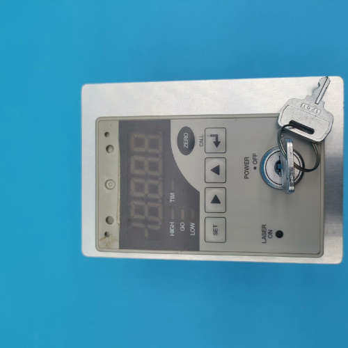 LX2-V10W日本KEYENCE基恩士 激光传感器 控制器