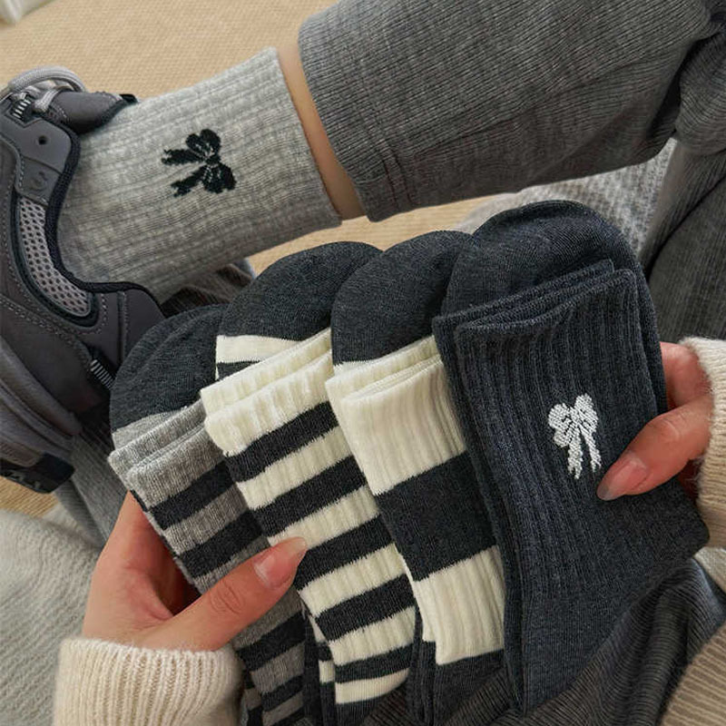 秋冬灰色条纹蝴蝶结袜子女中筒袜