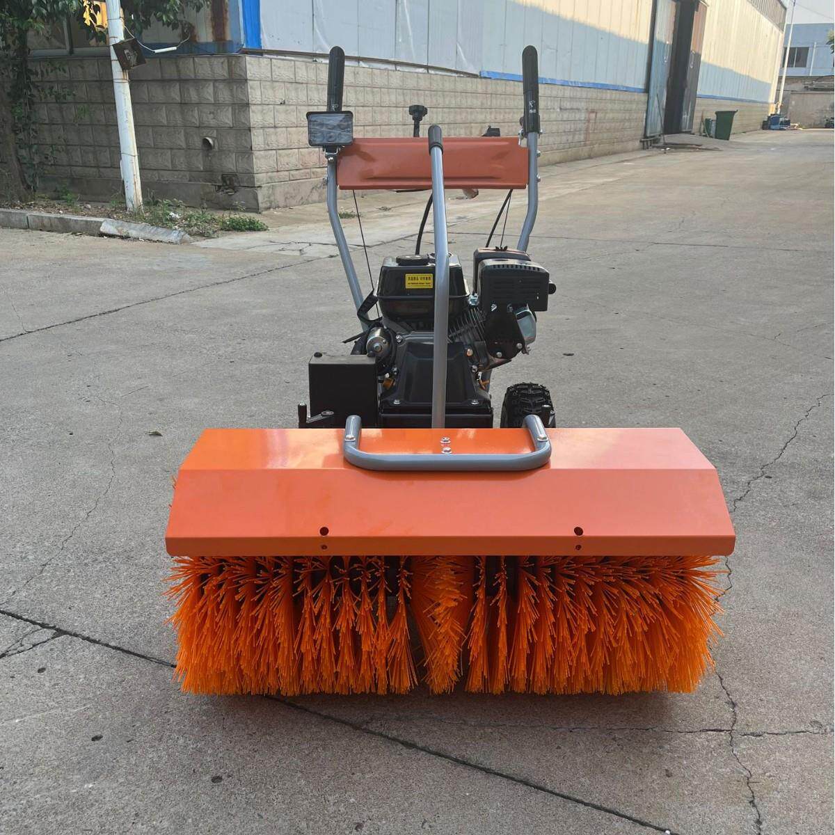 手机推式抛雪机15马全除齿轮力钢丝尼ARS龙滚刷扫雪道路积雪雪机