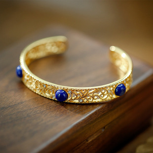 S925银镀金镶嵌天然青金石小蛋面镂空回纹高贵复古自然手镯新中式