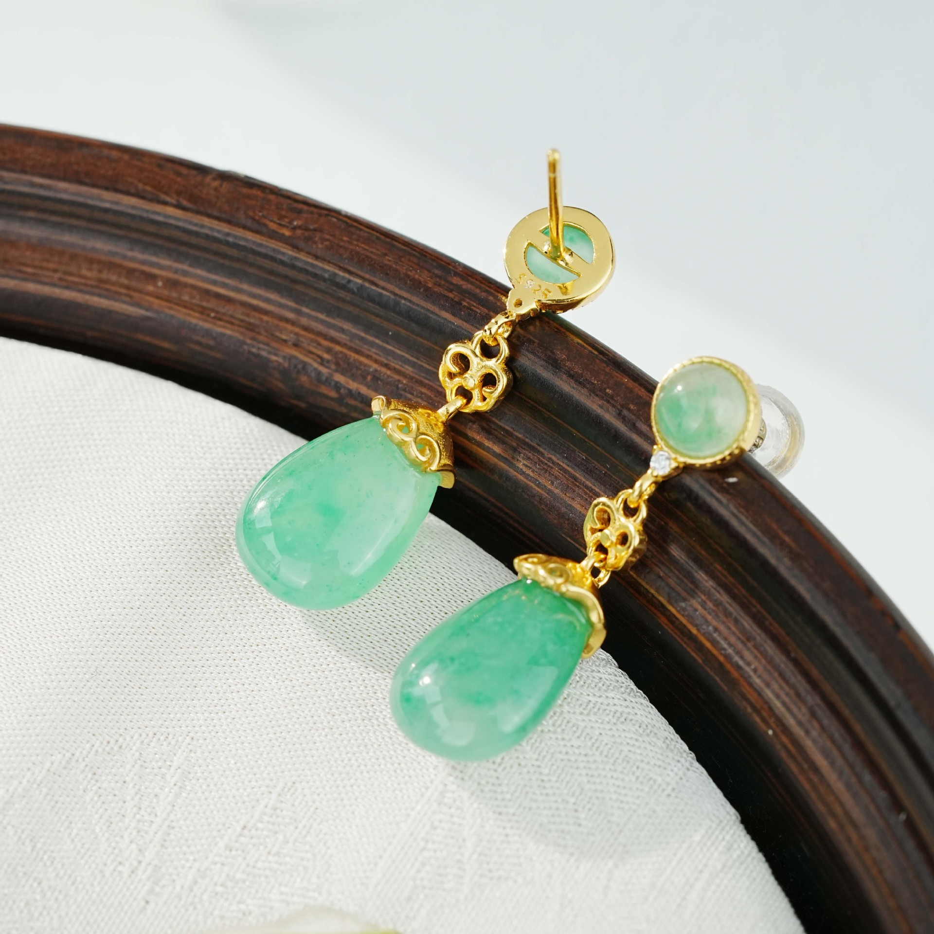 S925银镀金非洲翠水滴耳钉耳坠优雅时尚女高级感轻奢潮流耳饰