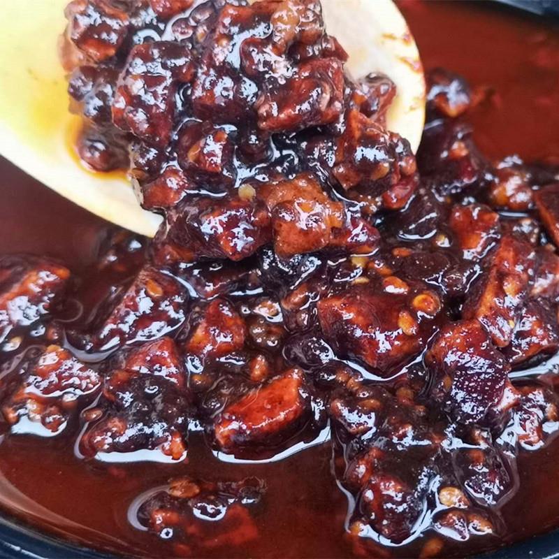 自制豆干肉酱拌面拌饭猪肉酱不辣炸酱面专用下饭烫面米线350g瓶装