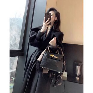 高级定制赫本风气质毛呢外套女冬黑色收腰系带长款过膝呢子大衣潮