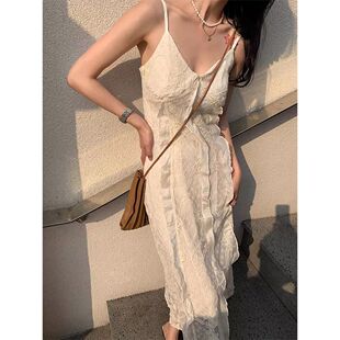 白茶立体小众蕾丝a字白色连衣裙女夏季韩版吊带仙女裙子