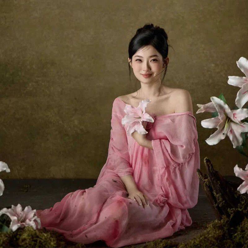 仙女风粉色连衣裙V领长袖