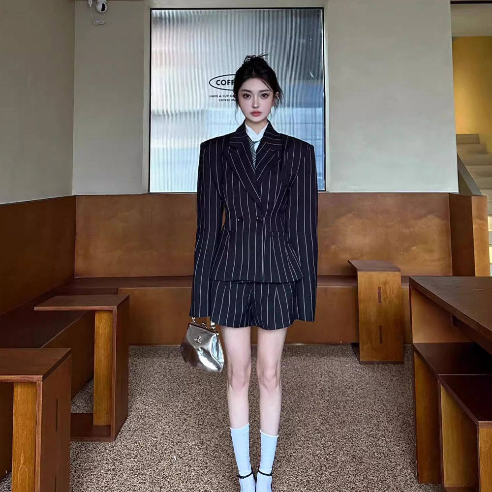【当日发货】套装女2024春美式辣妹高级感显瘦收腰西服短裤两件套