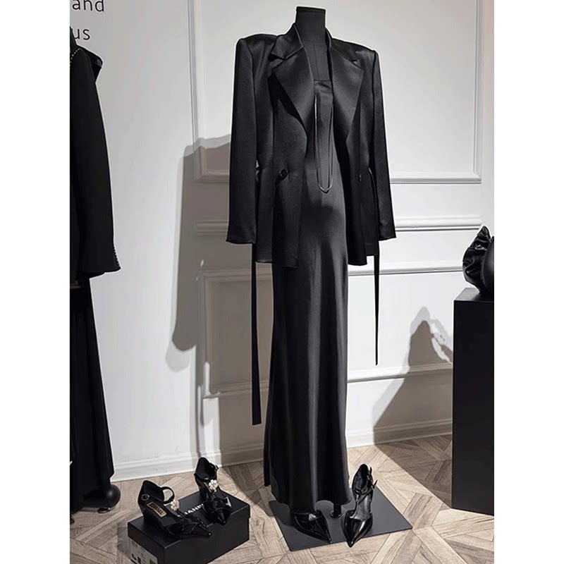 女装套装轻奢高级感轻职场醋酸缎面黑色西装外套连衣裙两件套夏季