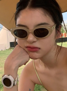 森蓝家夏季新款LE网红时尚墨镜小框男女中性复古猫眼简约太阳眼镜