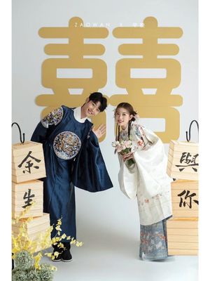 出租新款影楼中式拍照主题服装情侣写真宋代婚纱古装礼服明制汉服