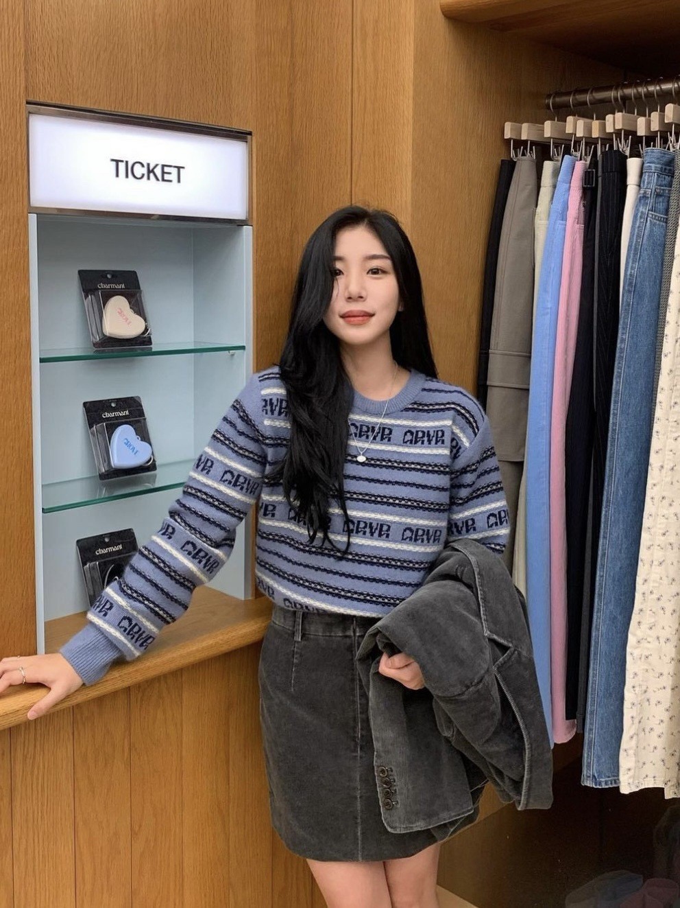 韩国东大门GROVE秋冬新款复古提花拼色条纹圆领羊毛针织毛衣女