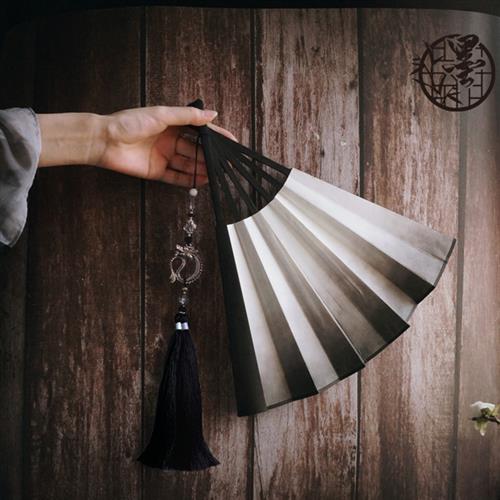 墨雨阁晴明自制新品古风渐变水墨黑白纸男扇流苏阴阳师侍神令