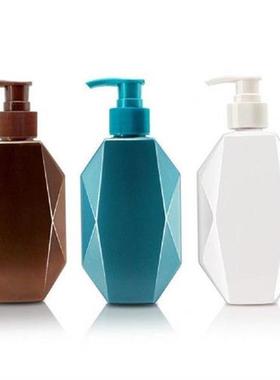 300/500ml Soap Dispenser Refillable Widely Applied PET