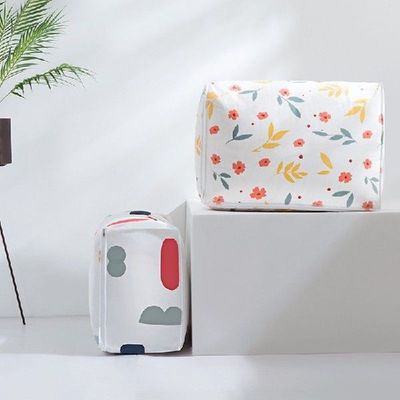 Floral Closet Organizer Bag Quilt Clothing Storage Bag