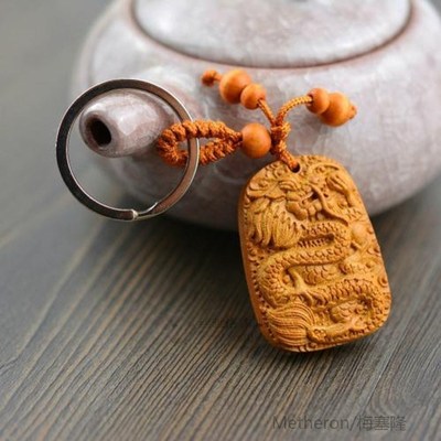 Peach Wood Carving Chinese Dragon Lucky Statue Pendant Buckl