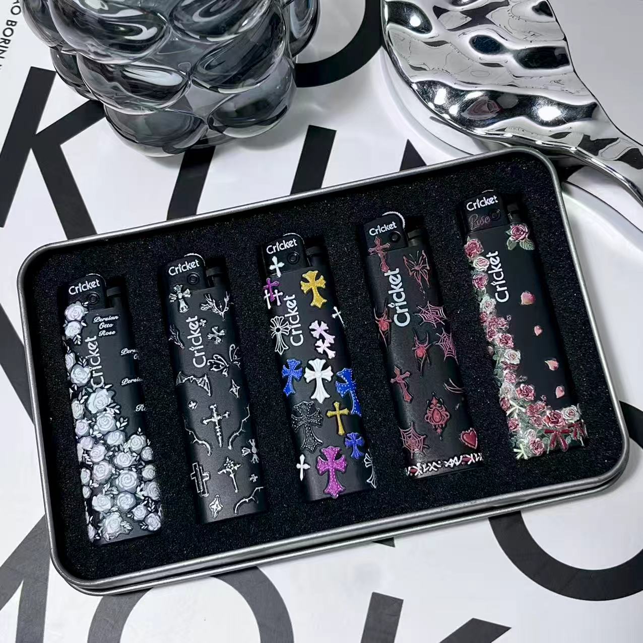 cricket草蜢火机万圣夜节防爆一次性砂轮打火机款式适合送礼正品