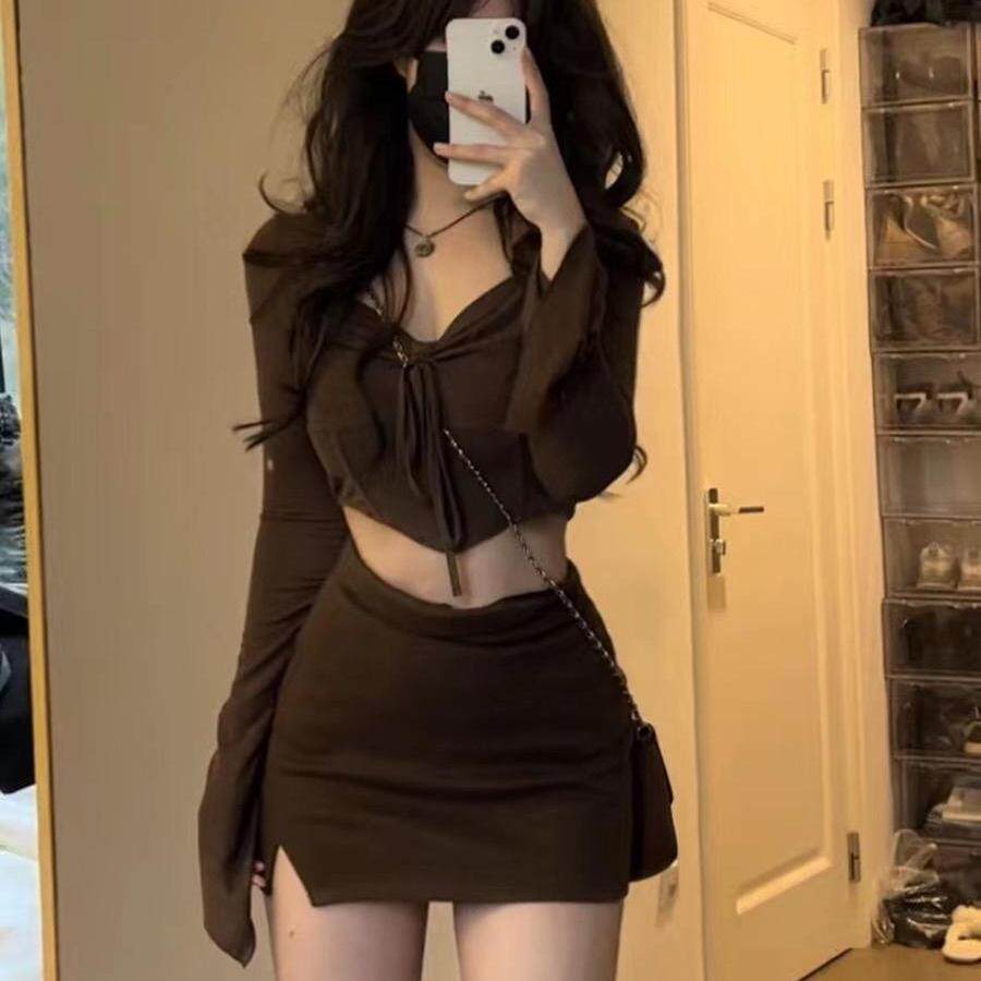 美拉德辣妹套装不规则褶皱喇叭袖上衣女春夏高腰半身裙短裙两件套