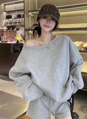 LILY MOST时尚洋派斜肩卫衣女2025春季新款阔腿短裤灰色休闲 套装