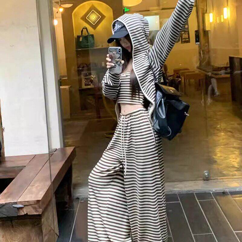 LILY MOST慵懒风休闲 条纹套装女春季连帽运动衫吊带阔腿长裤三件