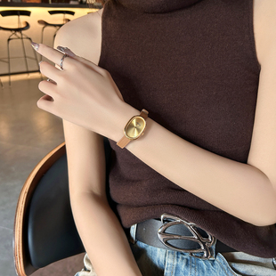潮流椭圆女式 时尚 皮带女表 轻奢小众女士女款 ICHUMU手表女2026新款