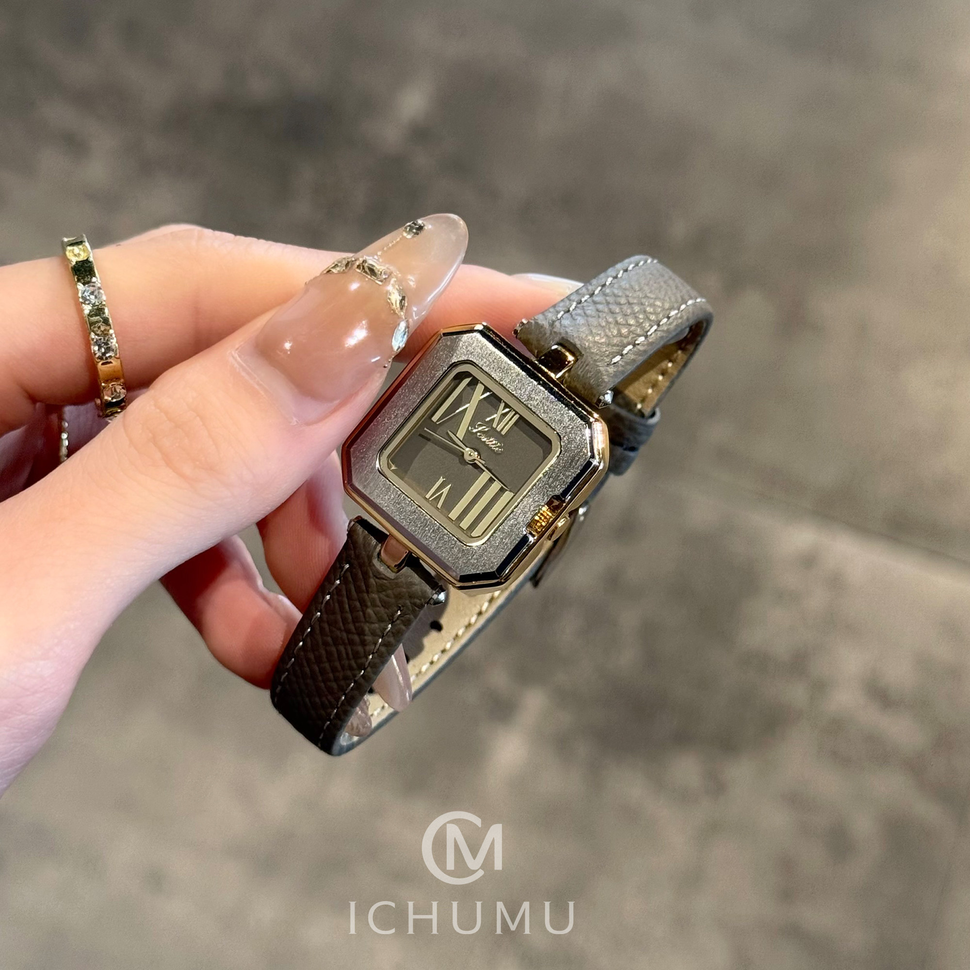 高级感皮带表女士女款方形小方表