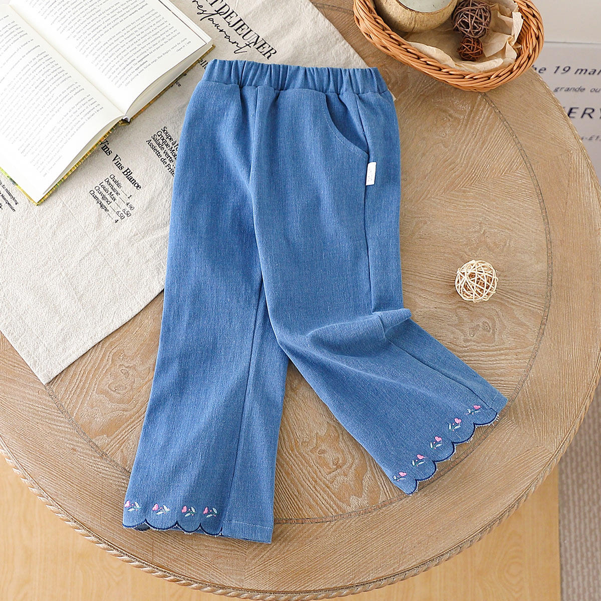 【时尚微喇叭牛仔裤】童装女童秋季舒适耐磨牛仔裤儿童显瘦休闲裤