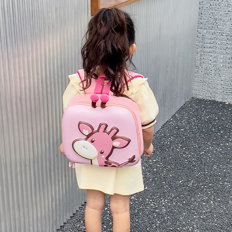幼儿园儿童书包可爱卡通女童宝宝双肩包洋气时尚男孩蛋壳轻便背包