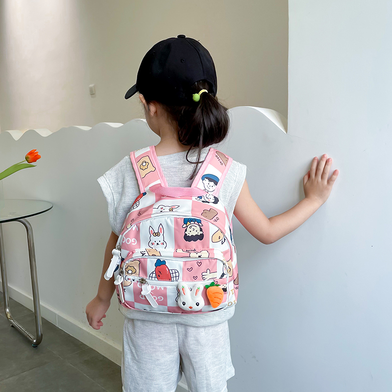 幼儿园迷你小班书包男童女孩儿童双肩包宝宝可爱卡通休闲出游背包