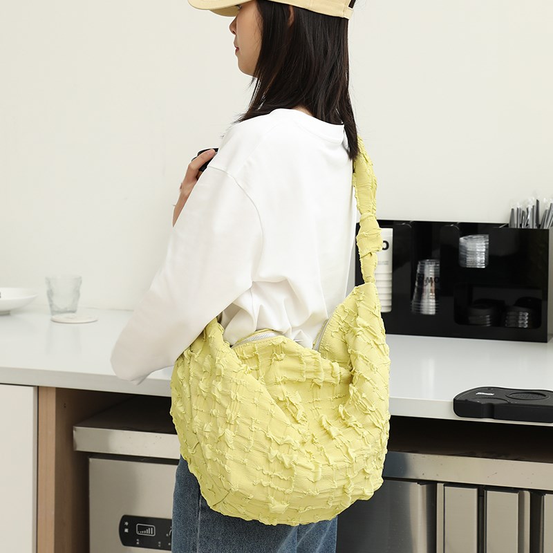 夏日多巴胺e~大容量帆布包女休闲百搭单肩斜挎包2024夏季新款小众