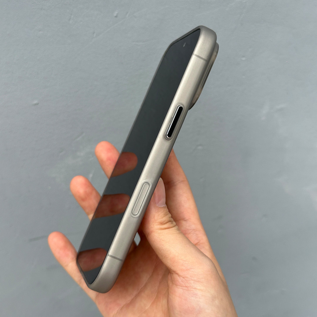 轻薄磨砂冰雾独立金属按键拜耳tpu适用苹果17promax手机壳air新款iphone16pro透明15高级感14plus全包13软12