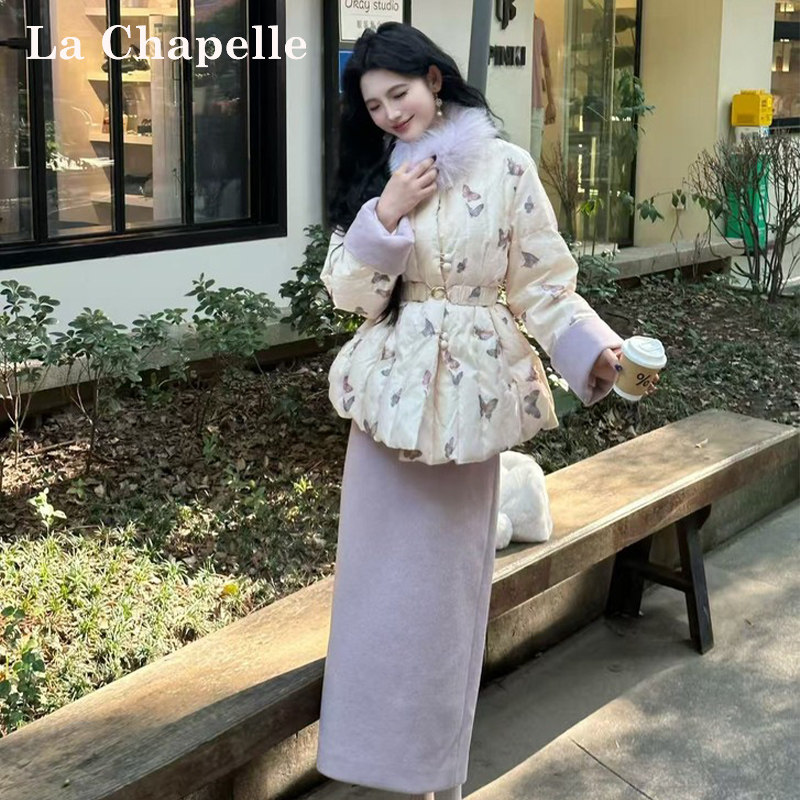 LaChapelle/拉夏贝尔2026冬季新款设计感千金风套装(不带毛领)