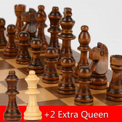 Magnetic Wooden Folding Chess Set with Felted  Board Interio