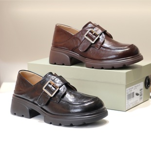 A26157802B01 女鞋 千百度2026新厚底增高皮带扣魔术贴乐福鞋 小皮鞋