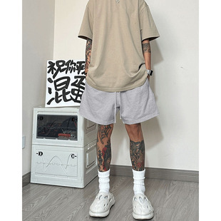 美式 潮牌休闲短裤 街头oversize简约基础款 男款 纯色五分运动裤 夏季