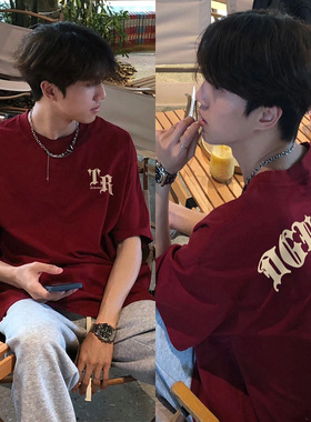 美式vibe重磅纯棉短袖t恤男夏季嘻哈高街潮牌字母印花酒红色上衣