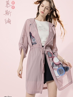 梵贝希防晒衣服女士夏季薄款印花慕斯绸中长款连帽女神皮肤衣风衣