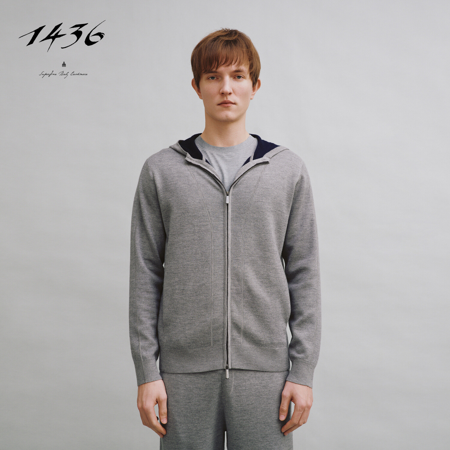 1436Leisure系列云母灰休闲精纺带帽双提男开衫