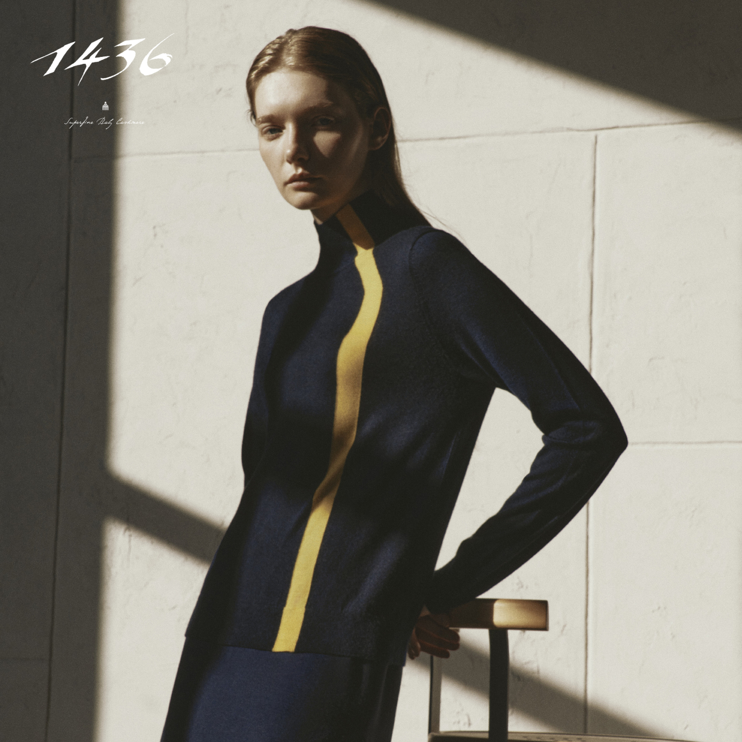 1436 小山羊绒精纺半高领提花气质女套衫