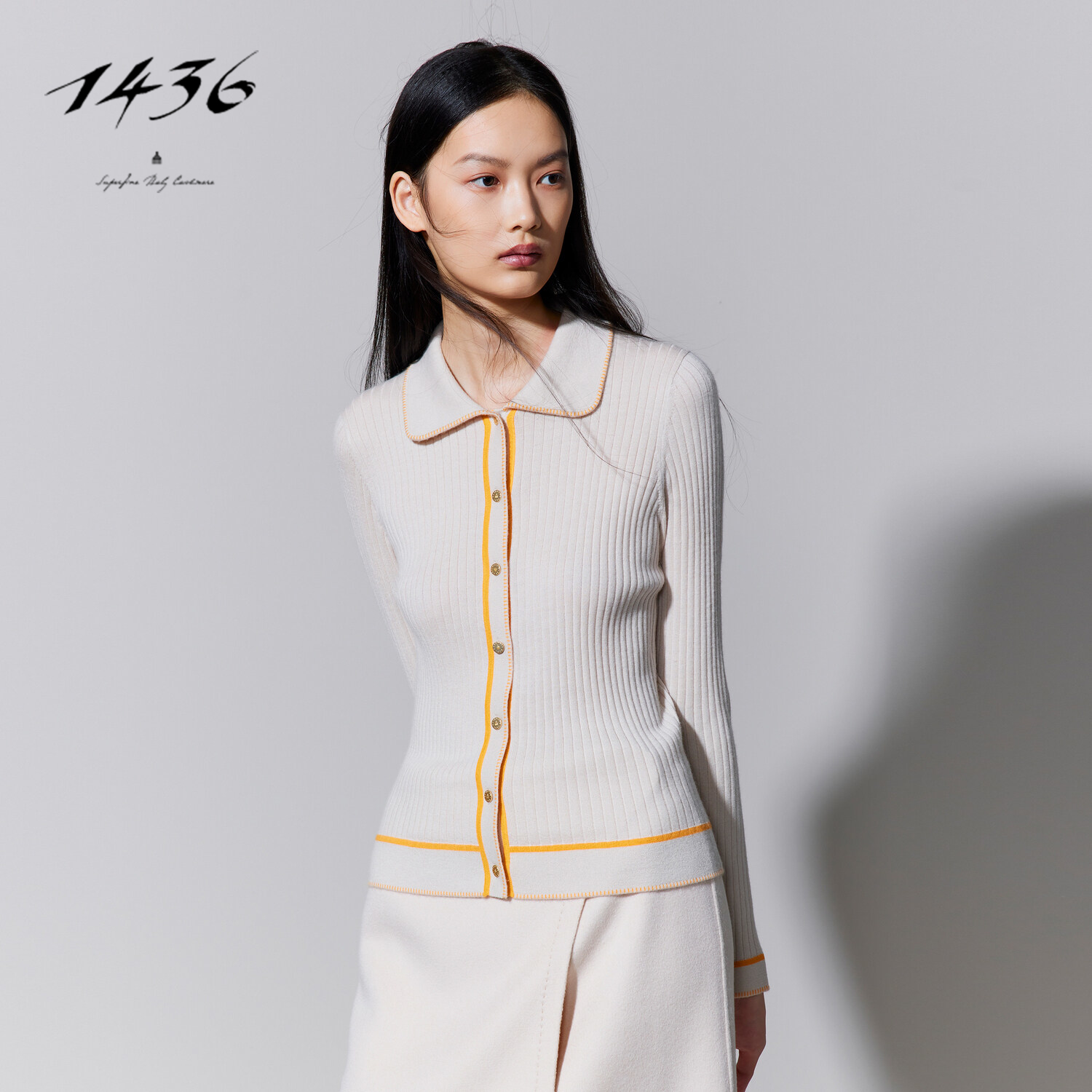 1436 小山羊绒精纺翻领抽条简约大方女开衫