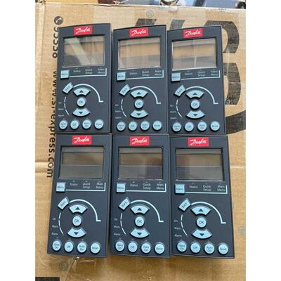 现货丹佛斯变频器面板 LCP101。130B1124