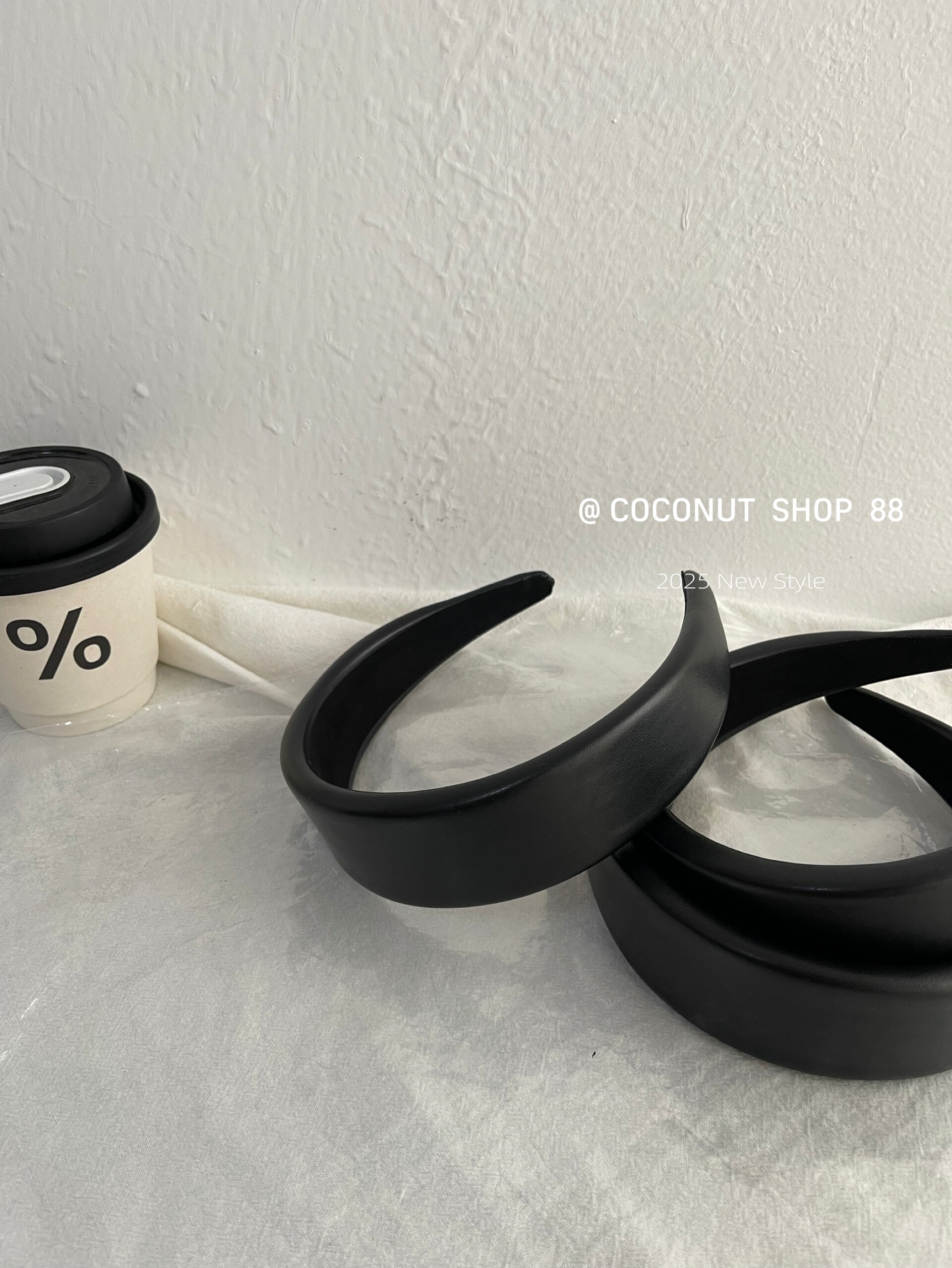 Coconut 公主本主～超有感觉宽边仿小羊皮发箍新秋款法式黑色PU皮