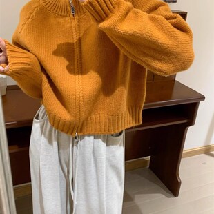 秋冬新款短款圆领拉链针织开衫女春秋新款显瘦韩版V气质毛衣外套