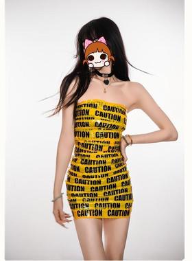 黄色caution胶带万圣节背景警戒线潮流活动安全潮牌打包胶带警示